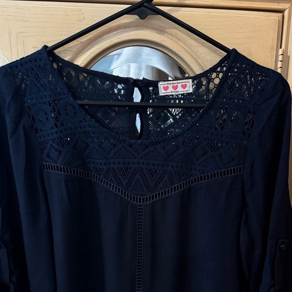 Blouse Bundle - Picture 8 of 11